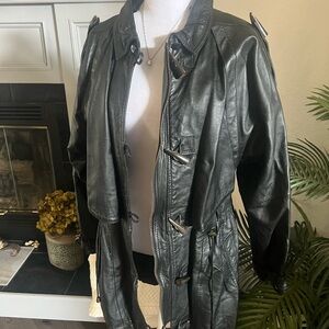 Gorgeous Rare Vintage Avanti Leather Coat Size M